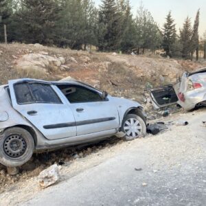 gaziantepte iki otomobil carpisti 3 olu 3 yarali PWZQr5Iv