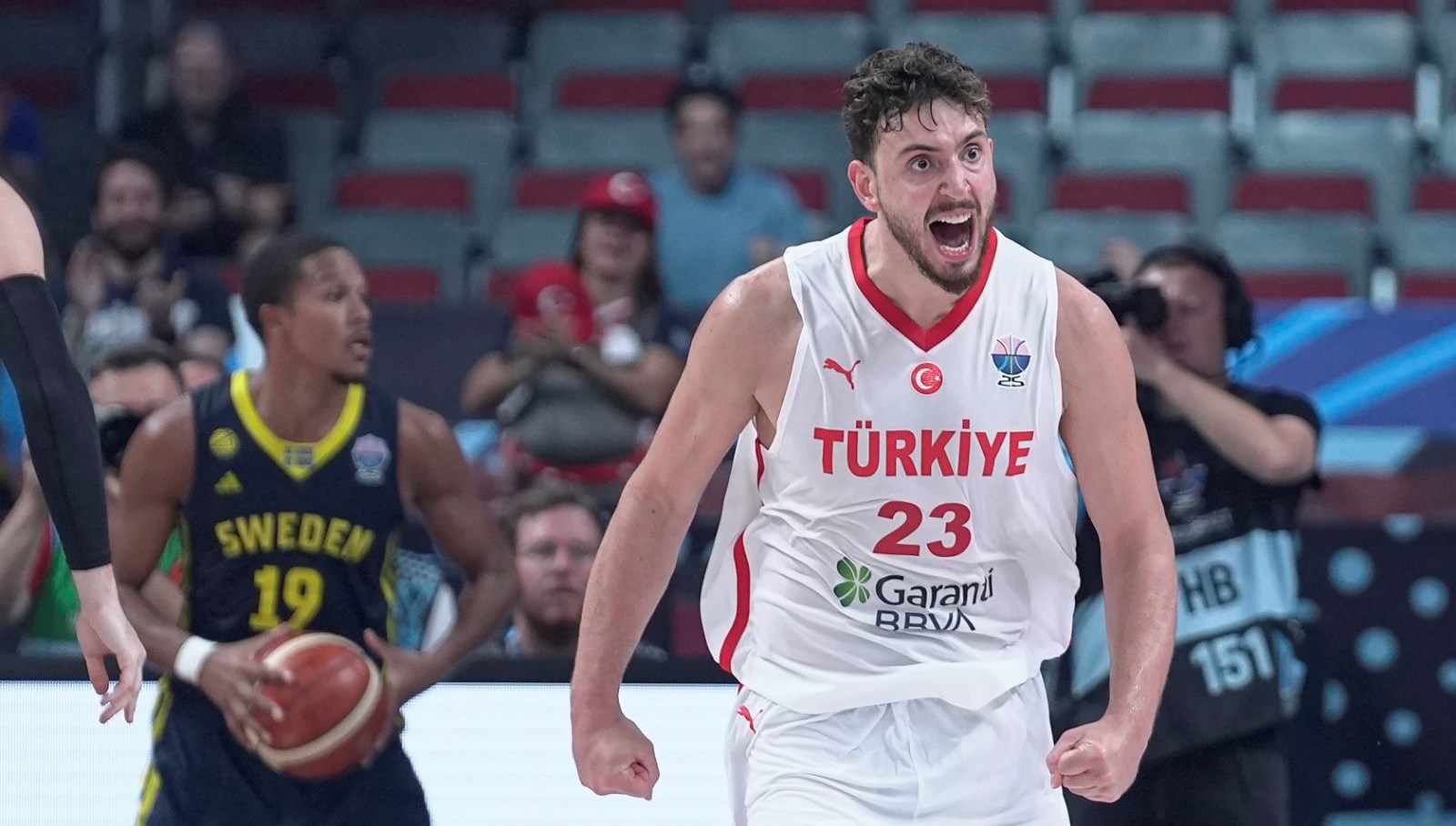 12 dev adamin ceyrekfinal rakibi belli oldu turkiye basketbol ceyrek final maci ne zaman OCw17erE