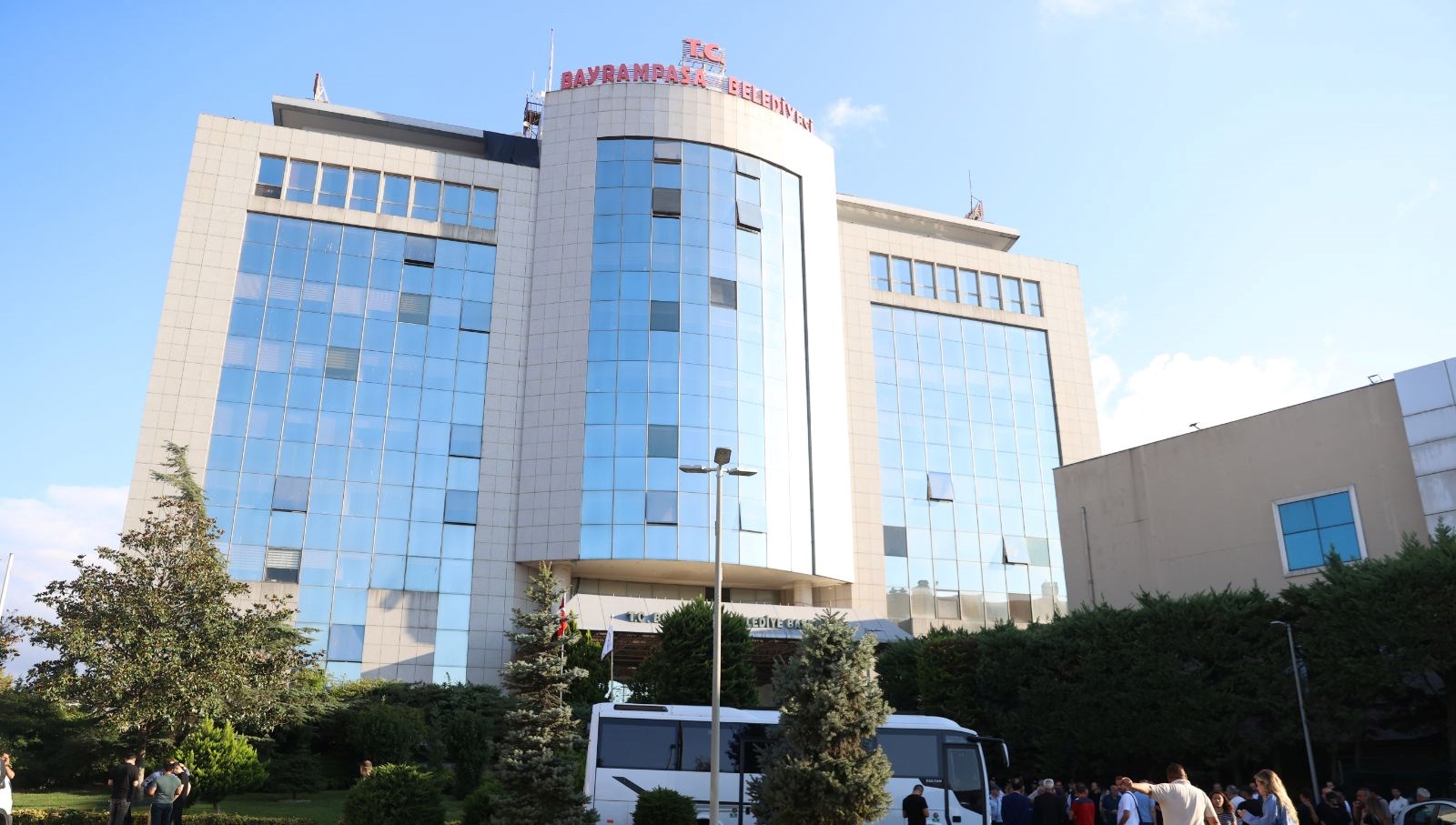 ak parti bayrampasa belediyesindeki secime dava acti GLmCv8hR