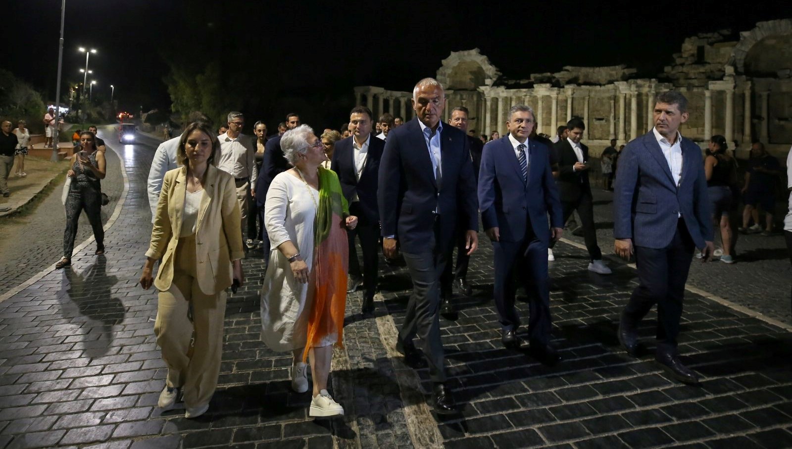 bakan ersoy antalyaya gelen ziyaretci sayisi 117 milyona ulasti hZpiPnTg