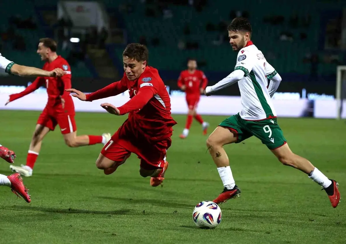 a milli takim bulgaristan ile 1 1 berabere kaldi GS8KuAs7.jpg