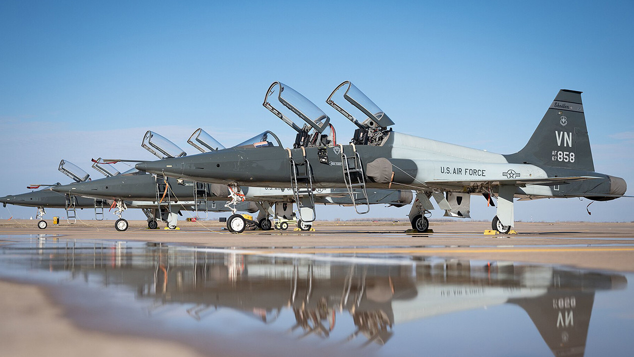 Oklahoma’daki Hortumda Askeri Üs Zarar Gördü