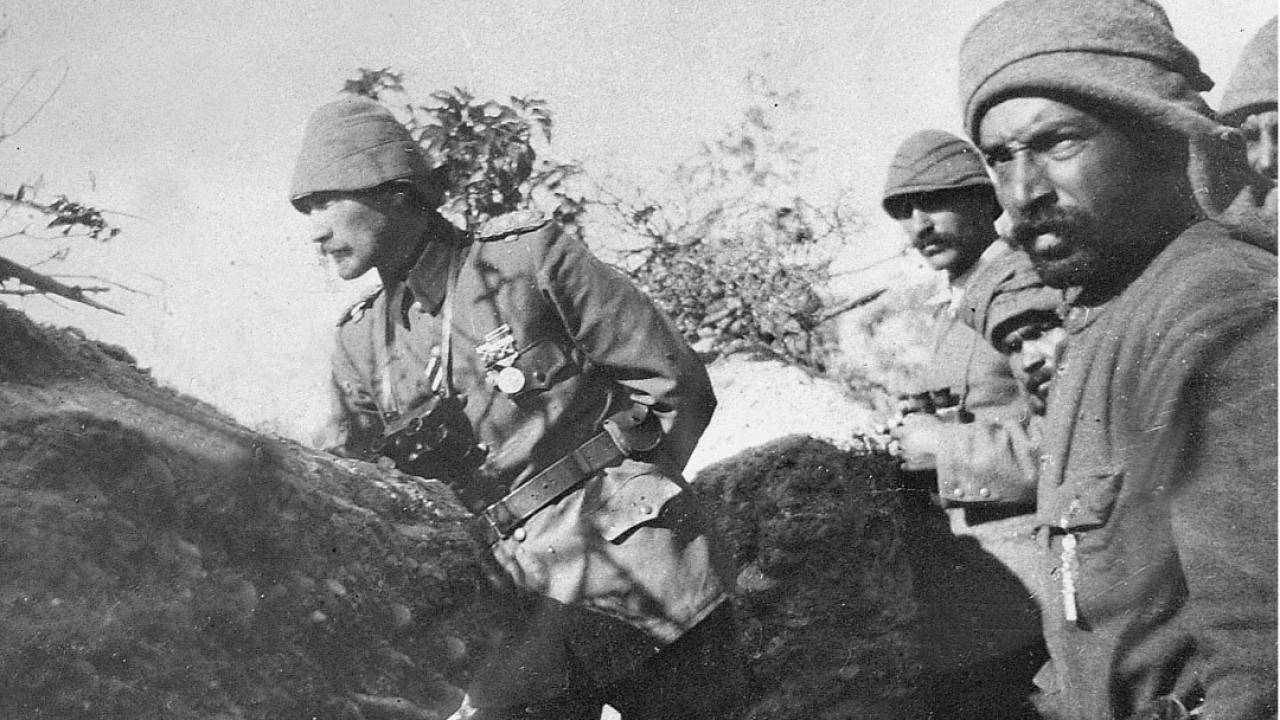 Yeni Zelanda Çavuşu’ndan Atatürk’e Saygı: “Halkının Önderi, Sevgi Dolu Bir Lider”