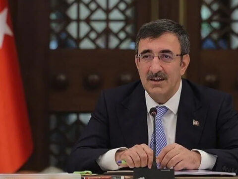 Cevdet yilmaz srebrenitsa soykiriminda hayatini kaybedenleri andi NtFwwdqH
